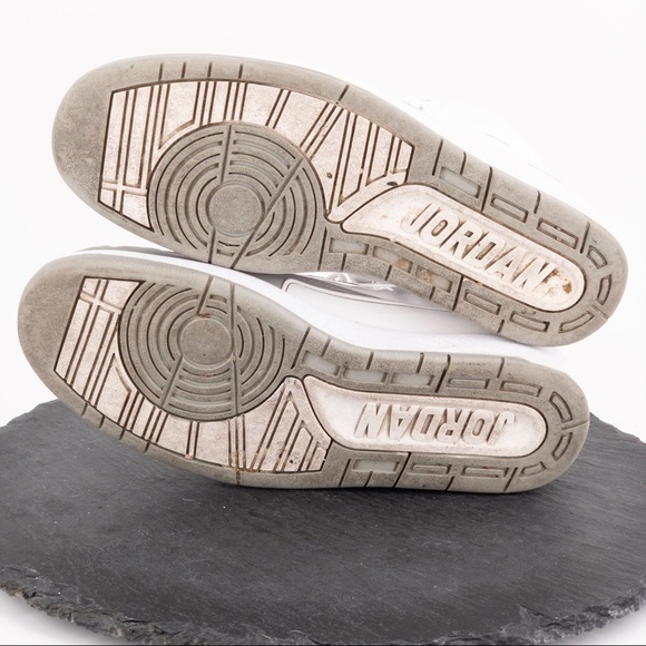 Jordan Retro 2 Silver Anniversary mens 10.5 - Picture 8 of 8